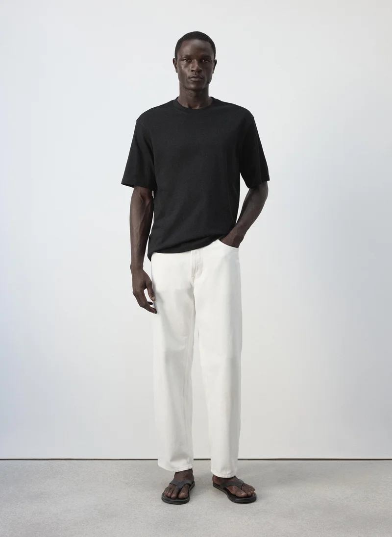 Mango Man 99-NEGRO Relaxed Fit T-Shirt 260Gsm for Men | Best Price UAE