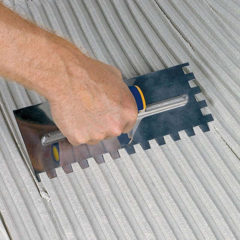 QEP مجرفة ستانلس ستيل بمقبض مريح مربعة الشقوق 1/2" x 1/2" x 1/2" - Image 2