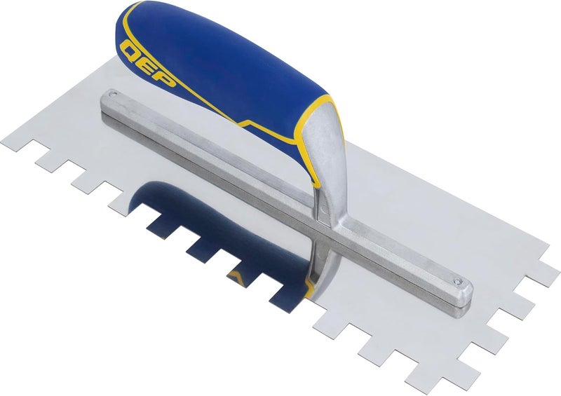 QEP مجرفة ستانلس ستيل بمقبض مريح مربعة الشقوق 1/2" x 1/2" x 1/2" - Image 1