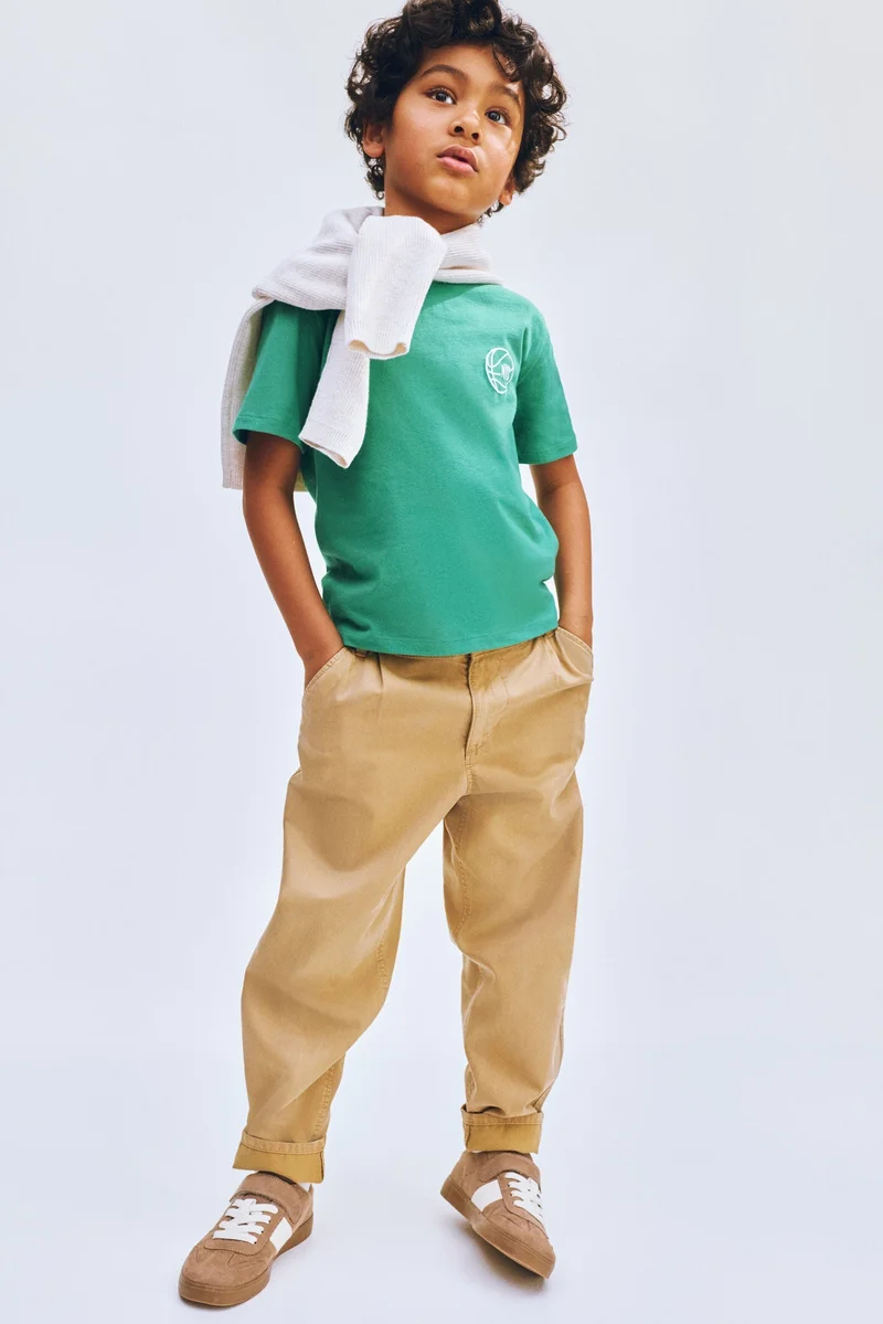 اتش اند ام تي-شيرت بتصميم مطبوع