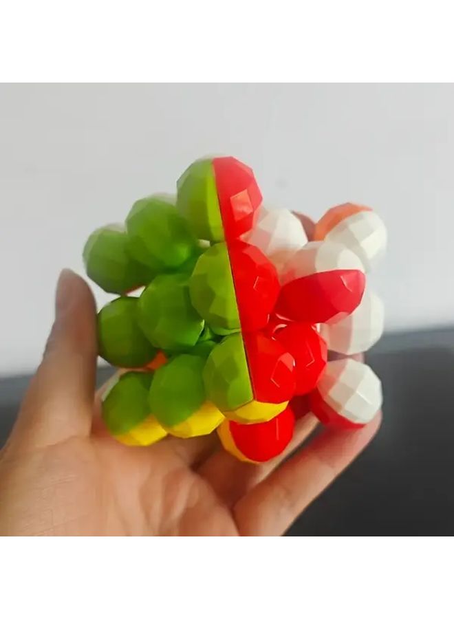 مكعب YJ ستيكرليس دائري ماسي كرة 3x3 سريع ألوان زاهية سلس وسهل للمبتدئين تعلم الألغاز - Image 3