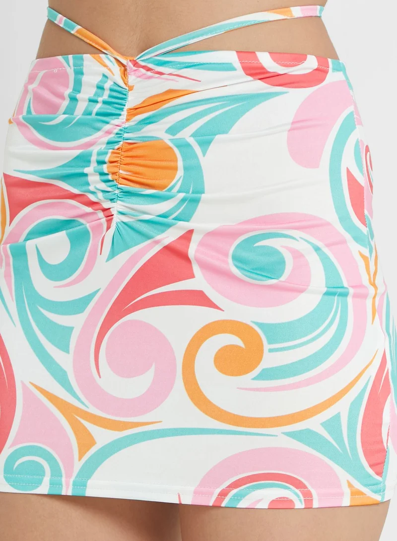 I Saw It First Petite High Waist Printed Skirt