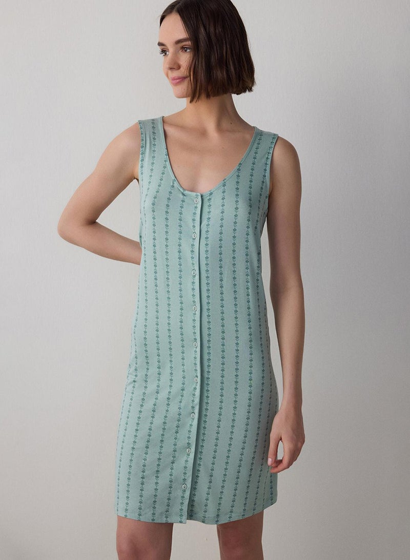 بنتي قميص نوم لينّا مزهر بأزرار بلون أخضر نعناعي فاتح - Image 1