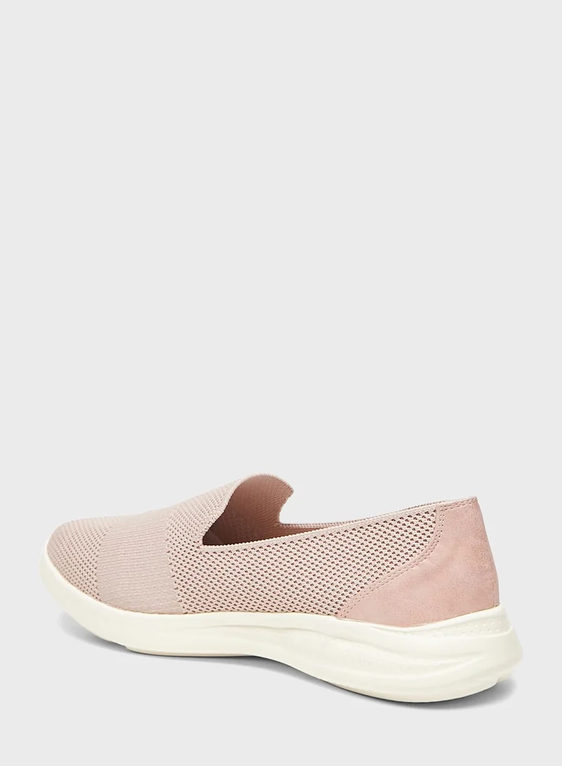 شو اكسبرس Casual Shoes