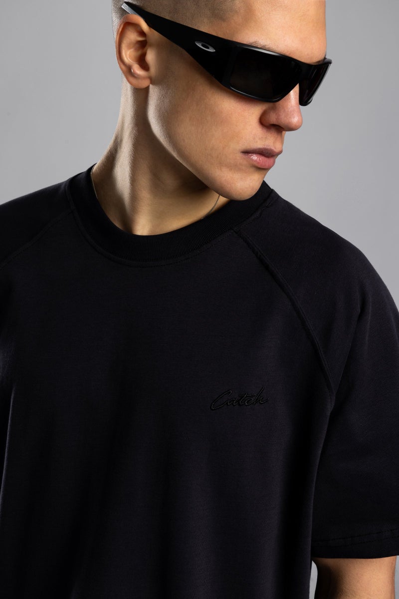 كاتش تيشيرت أساسي بأكمام راجلان مطرزة من Catch - Image 3
