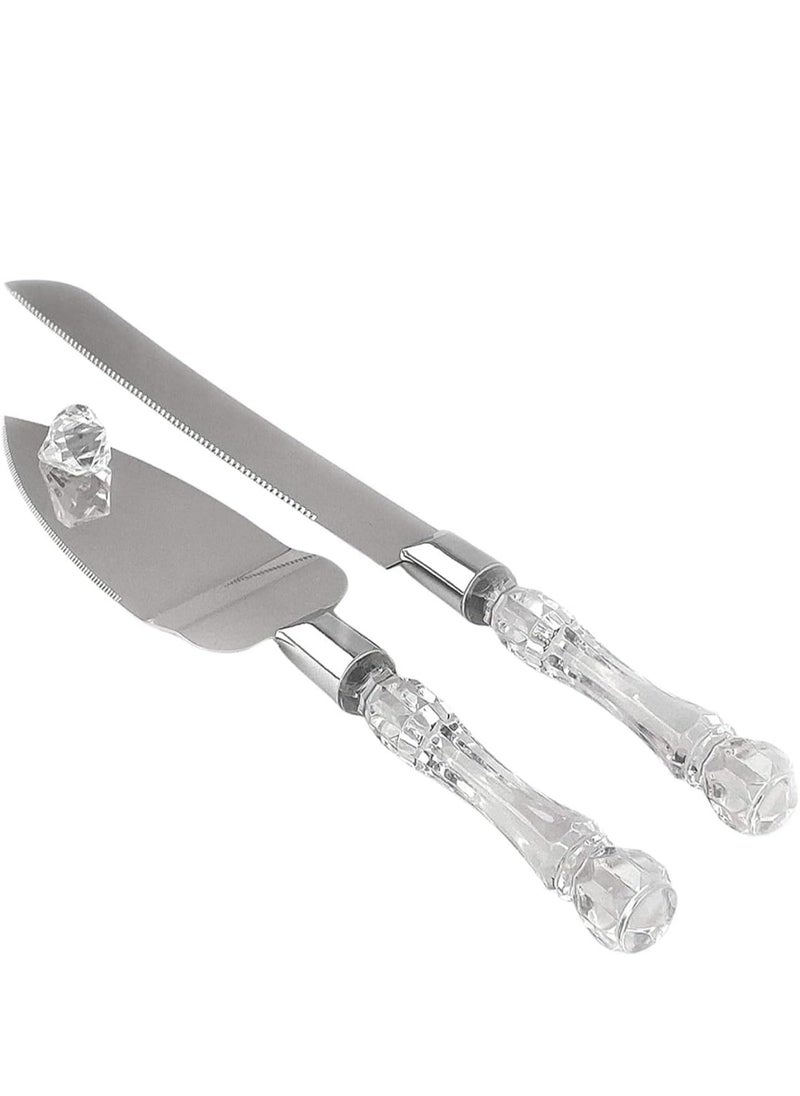 Crystal Gateau Knife and Serving Knife is used to cut and serve cakes and gateau pieces in an elegant and easy-to-use way.