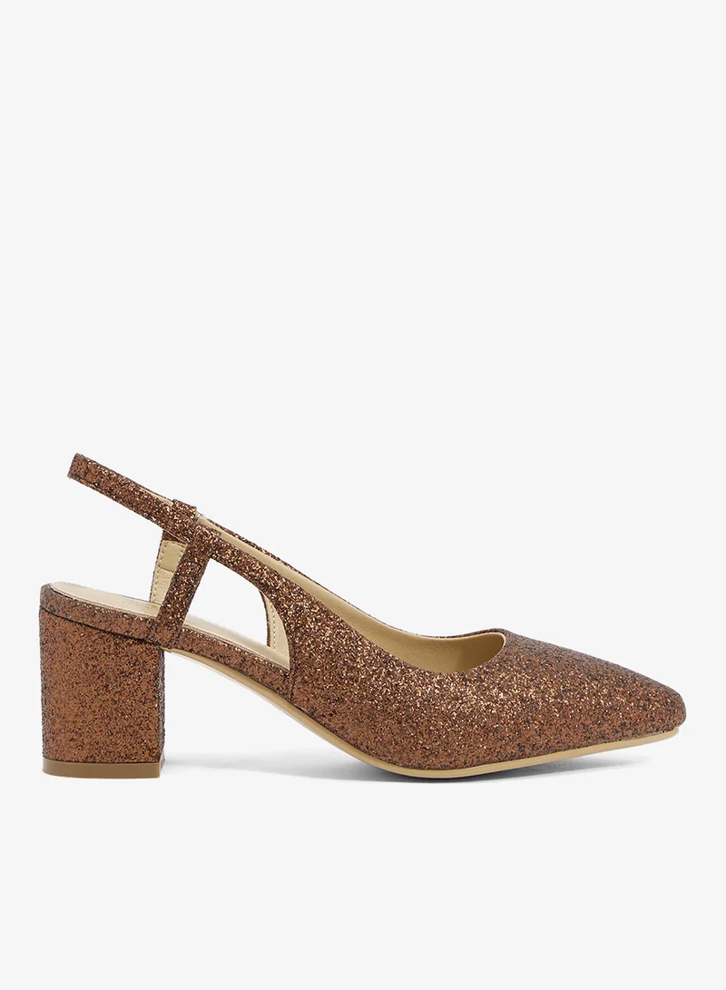 Chunky mid heel, slingback