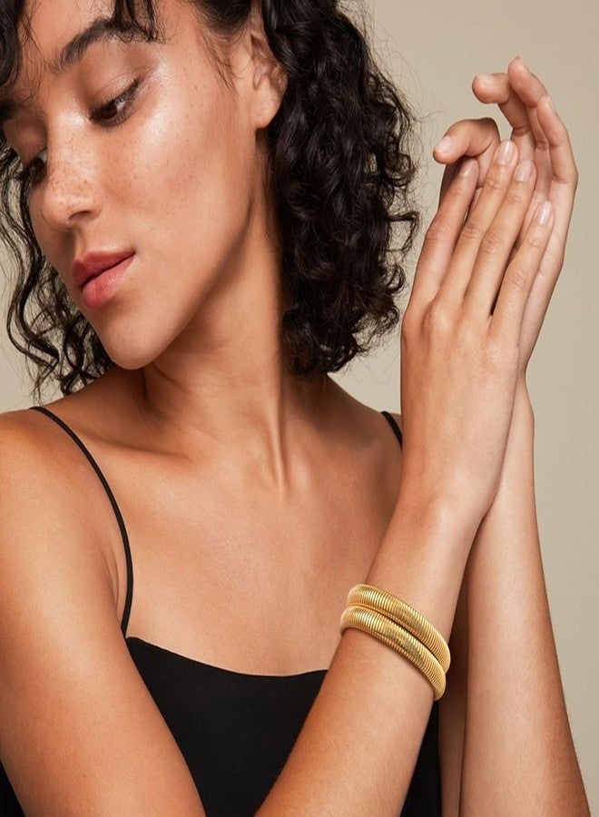 MPRAINBOW مجموعة أساور ذهبية سميكة قابلة للتكديس - 2 قطعة أساور مطلية بالذهب عيار 18 غير قابلة للتأكسد، سلسلة فولاذية مقاومة للصدأ، أساور صداقة عصرية، هدايا حفلات الزفاف، عيد الميلاد، أعياد الميلاد للنساء - Image 2