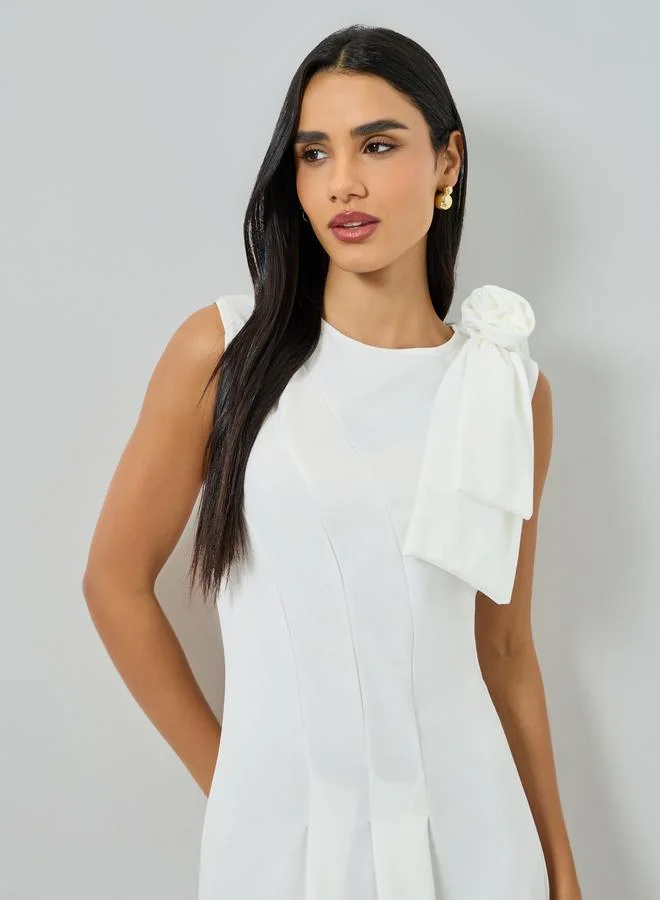 تايك تو فستان ميدي بلا أكمام وتفاصيل زهور