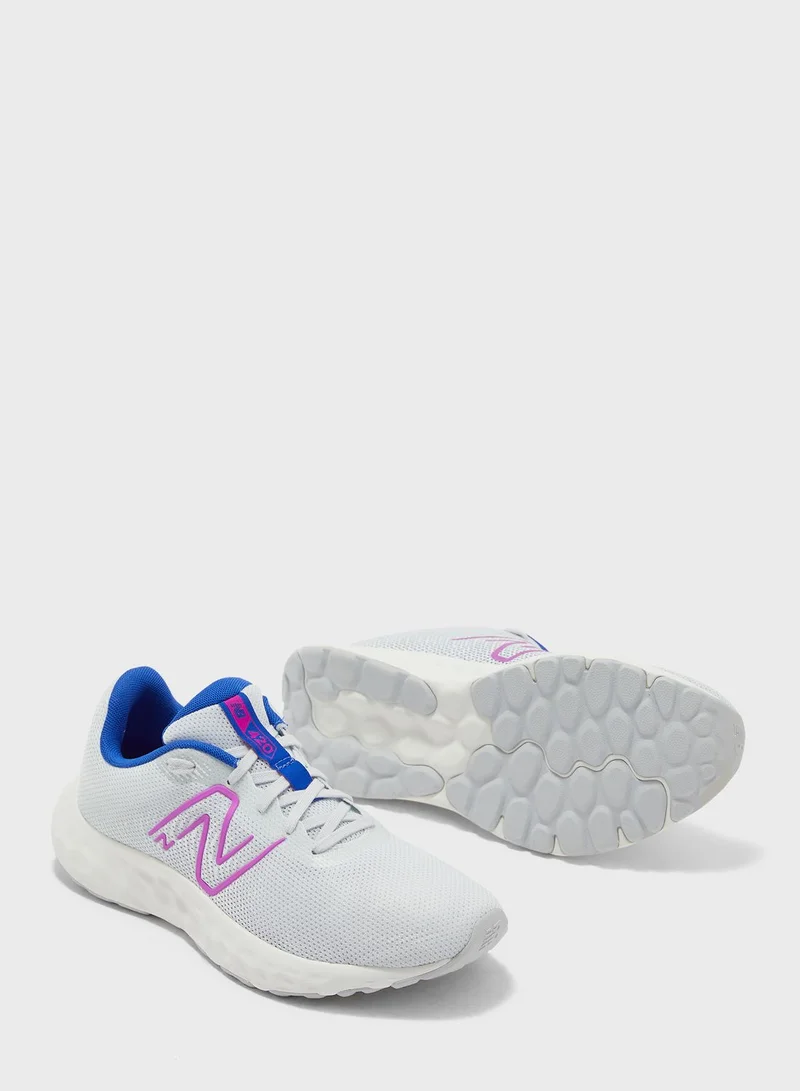 New Balance 420 Low Top Sneakers