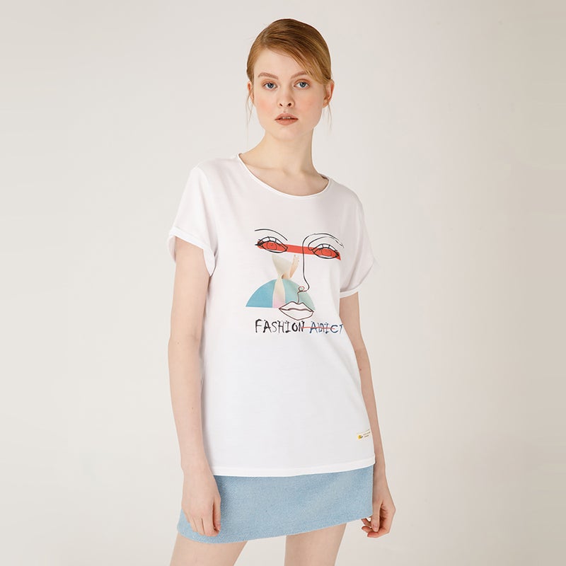 Faces Fashion Addict Women's T-Shirt, Custom Design, White Cotton T-shirt, Size M - Image 4