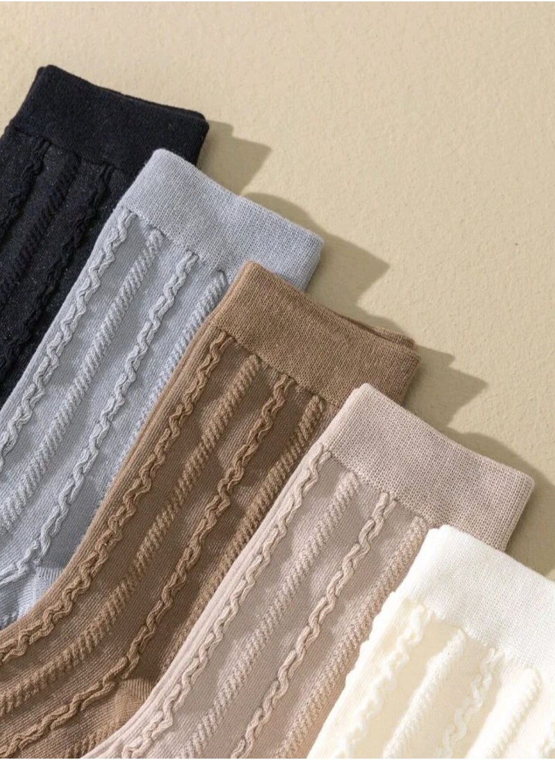 ماركة غير محددة - 🧦 جوارب نسائية قطنية بنقشة مضلعة – طقم 5 أزواج | ألوان محايدة وأنيقة | ناعمة ومريحة للتنقل اليومي - Image 1