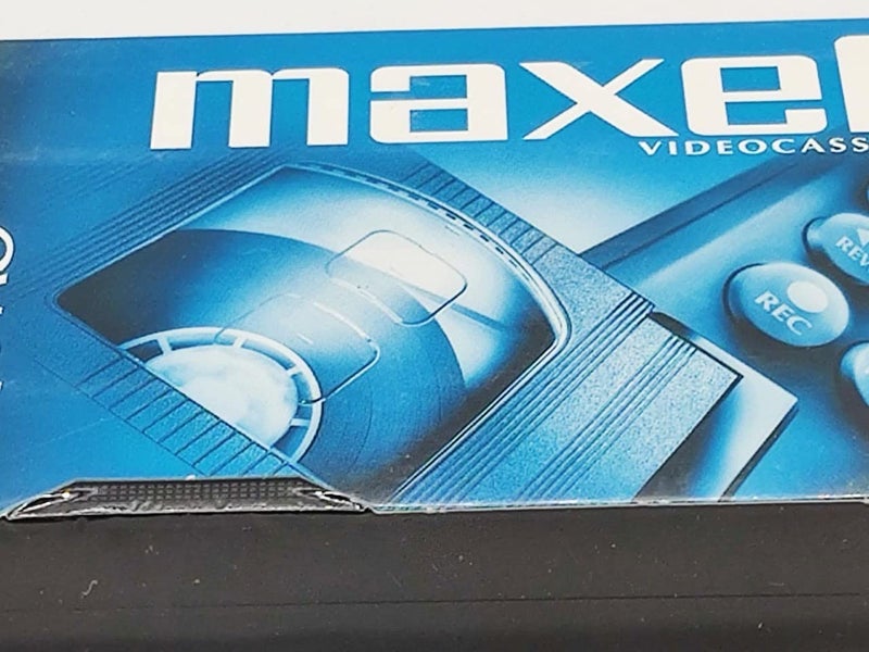 Maxell 214016 120 Minute Gx Silver Video Tape - Image 4