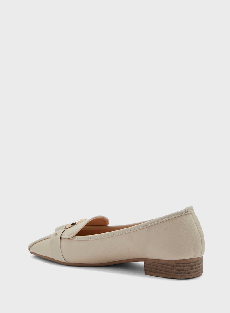 ELLA Square Toe Flat Shoe - Image 3