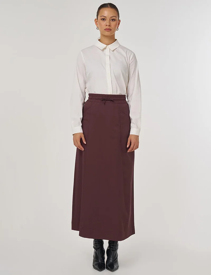 Kayra Pocket-Detail Relaxed-Fit Skirt – Dark Burgundy