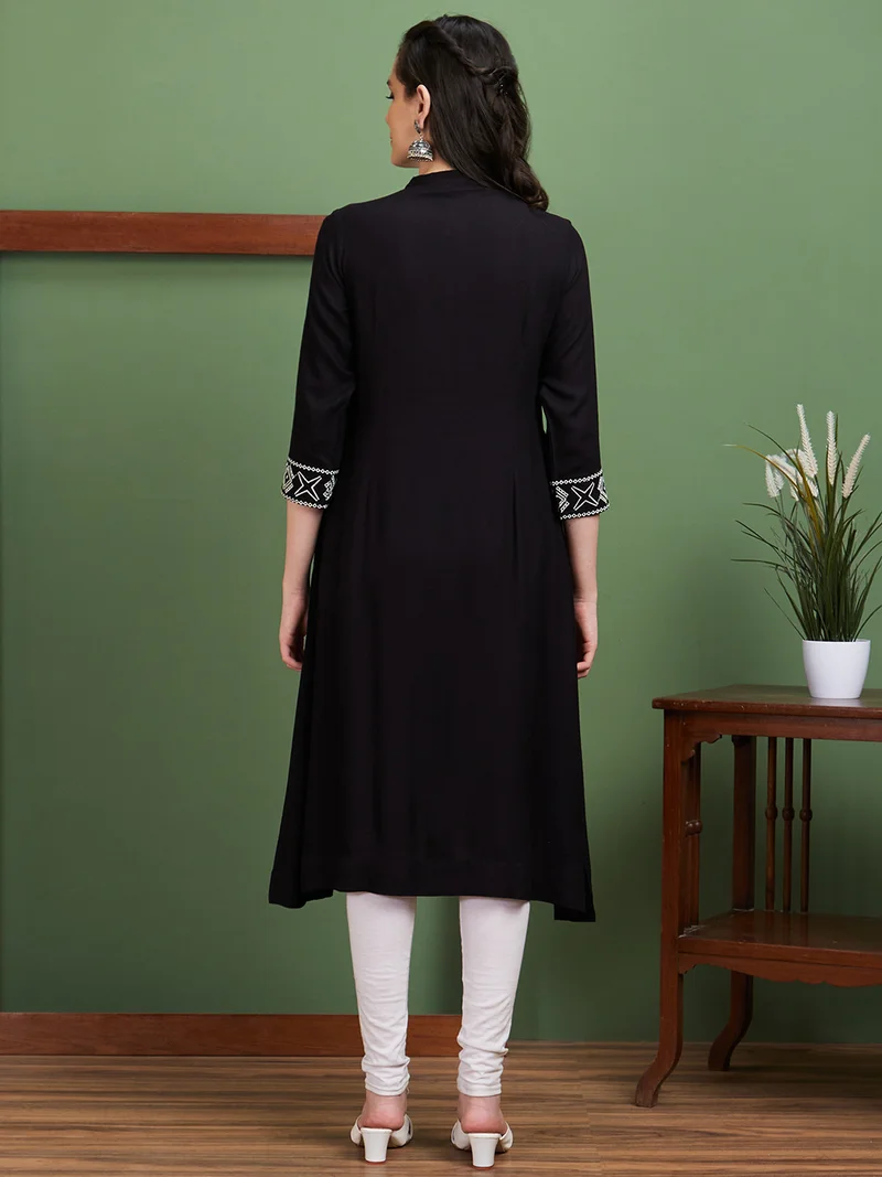 globus Women Black Yoke Design Zari V-Neck A-Line Kurta