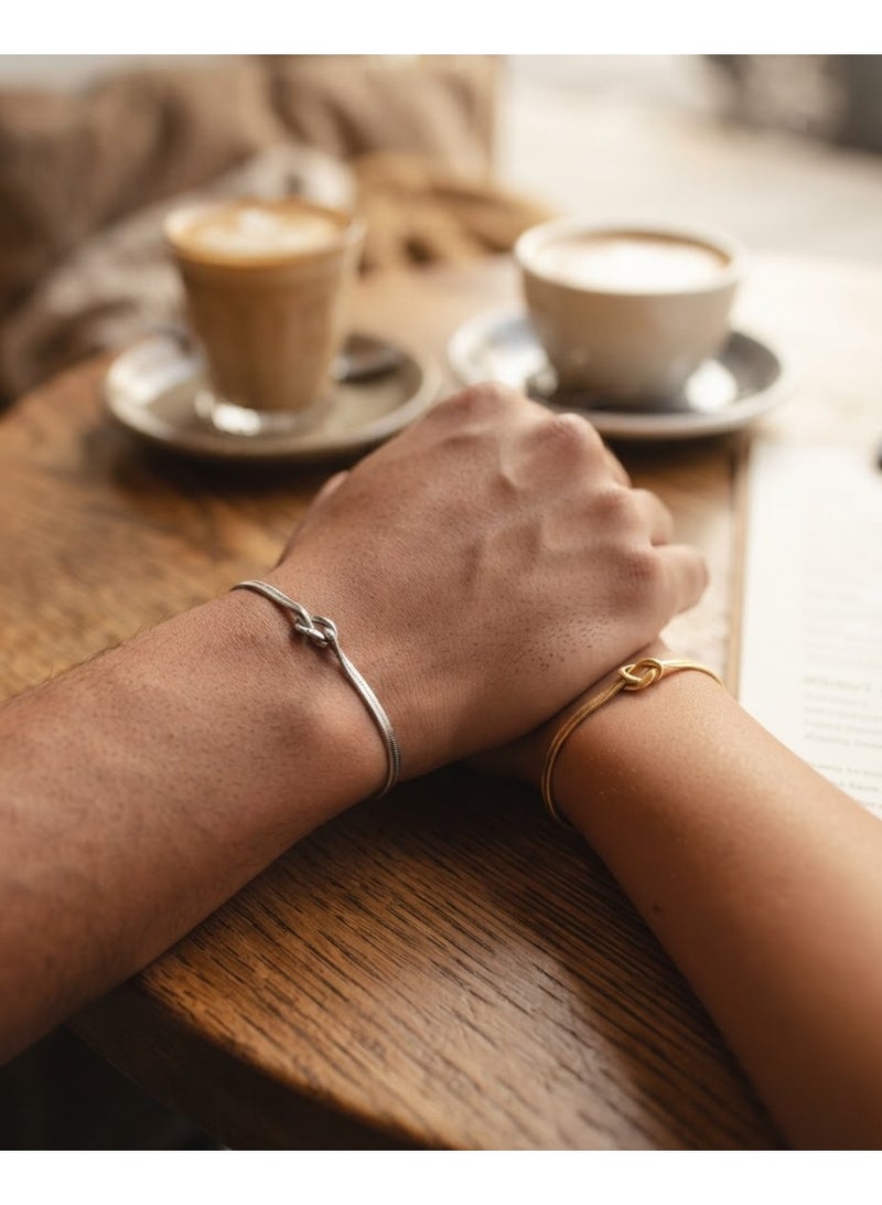 VORA Legame Knot Bracelet Set of 2 Gold and Silver Plated Slim Snake Chain Couples Bracelets - Image 3