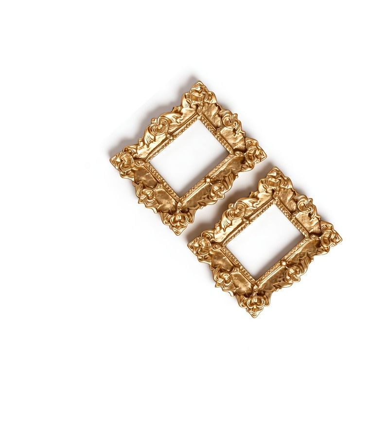 Set Of 12 Small Golden Frames For Photos Jewelry Holiday Party Display - Image 2