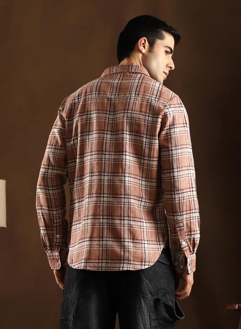 Campus Sutra Campus Sutra Men's Camel Brown Tactile-Check Regular Shirt For Casual Wear | Spread Collar | Long Cuffed Sleeves | Button Closure | Shirt Crafted With Comfort Fit For Everyday Wear