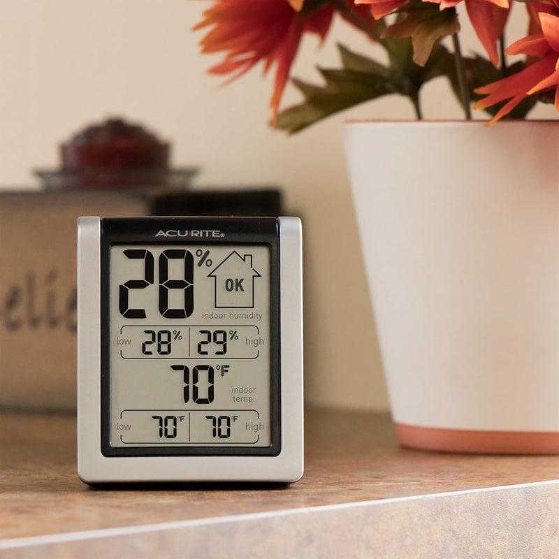 Acurite 00613 Digital Hygrometer & Indoor Thermometer Pre-Calibrated Humidity Gauge, 3" H X 2.5" W X 1.3" D - Image 4