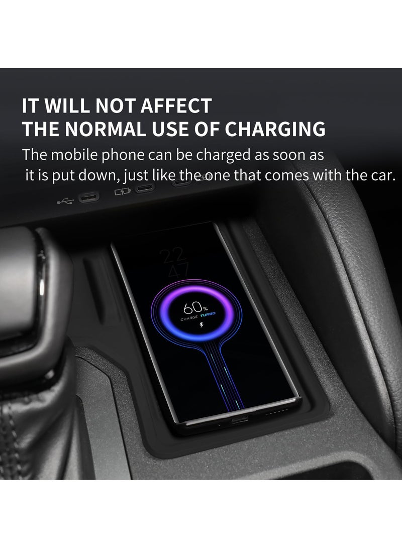 حصيرة واقية للشحن اللاسلكي للكونسول المركزي للكونسول المركزي لـ 2024 2025 تويوتا لاند كروزر برادو 250 J250 LC250 إكسسوارات سيليكون مانعة للانزلاق الداخلية (تناسب فقط الشحن اللاسلكي، القيادة اليسرى) - Image 3