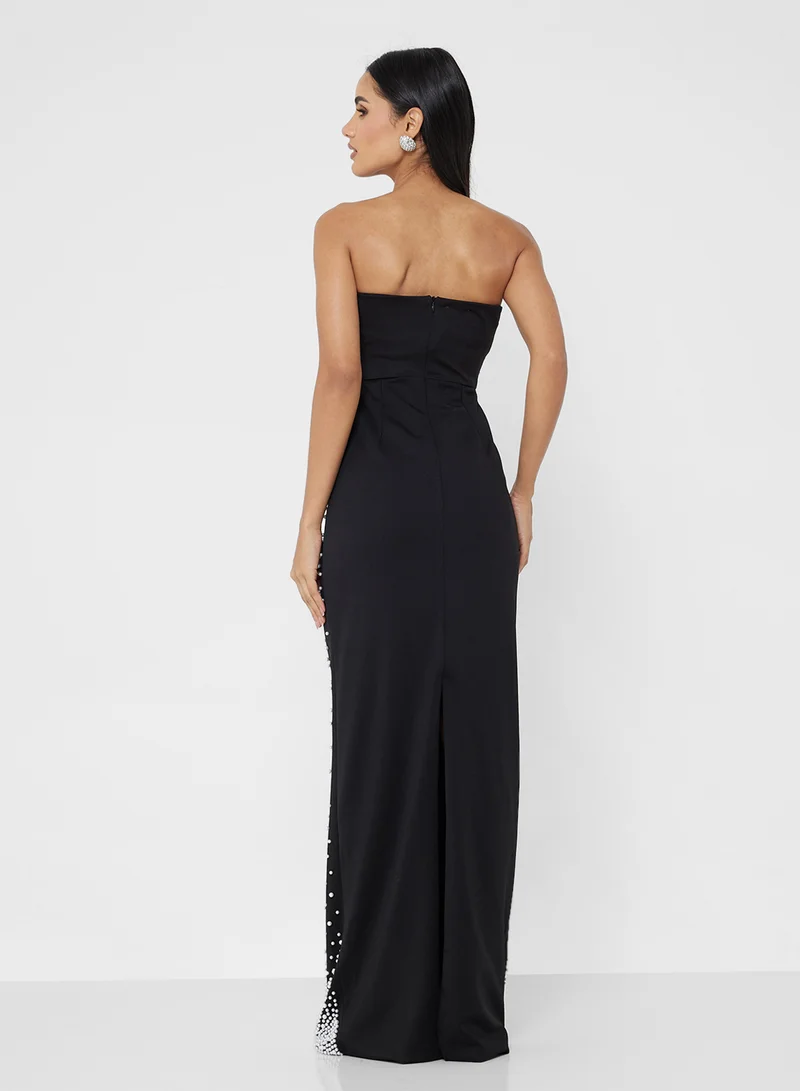 جينجر بوتيك Sweetheart Neckline Bead Embellished Evening Gown