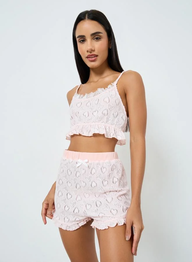 ستايلي طقم توب قصير وشورت بتفاصيل محبوكة بنمط قلب