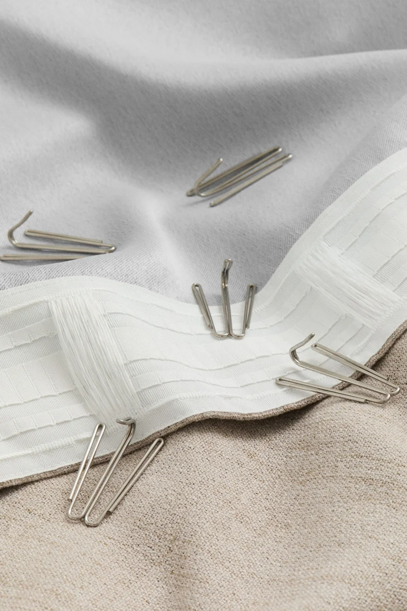 اتش اند ام طقم من قطعتين ستائر معتمة بطول إضافي