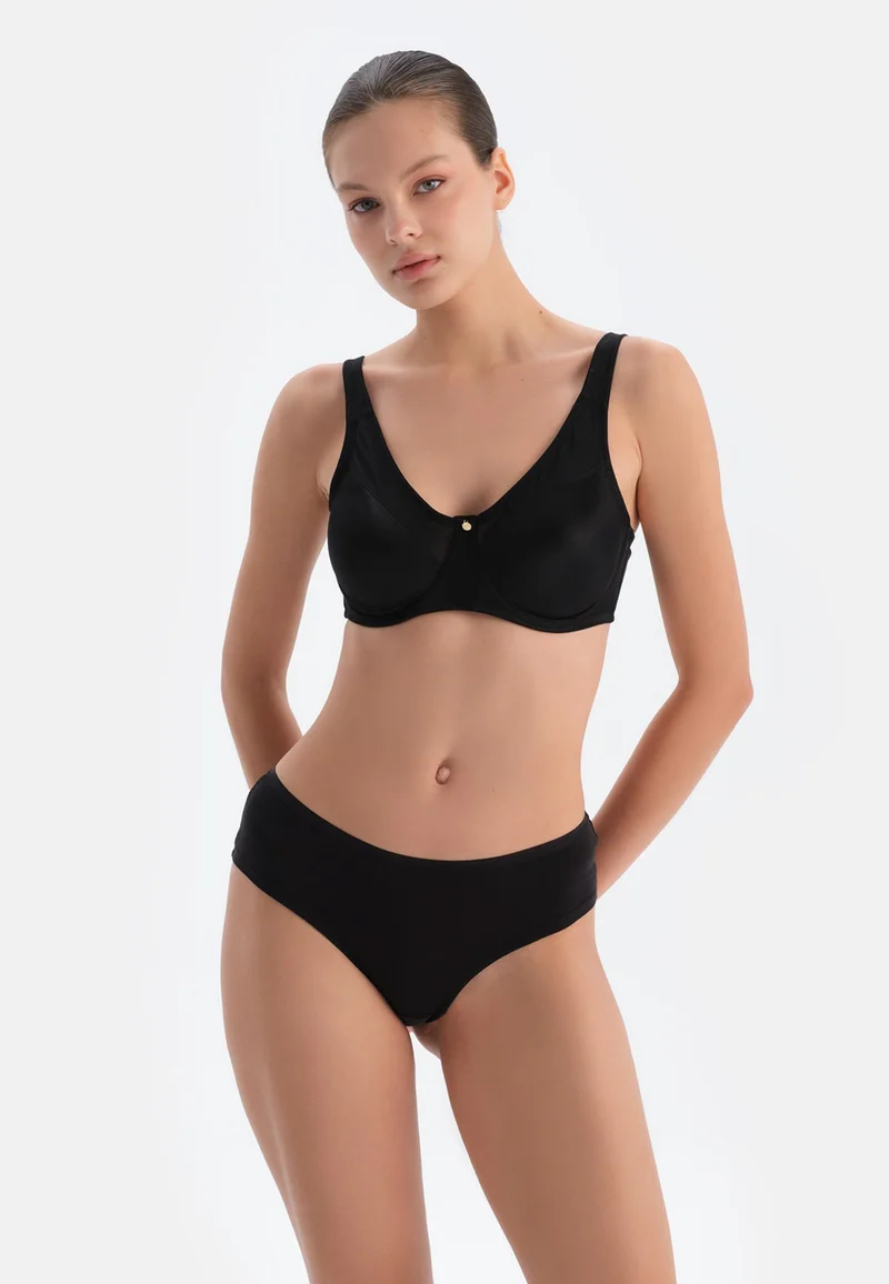 داجي حمالة صدر مخفضة سوداء