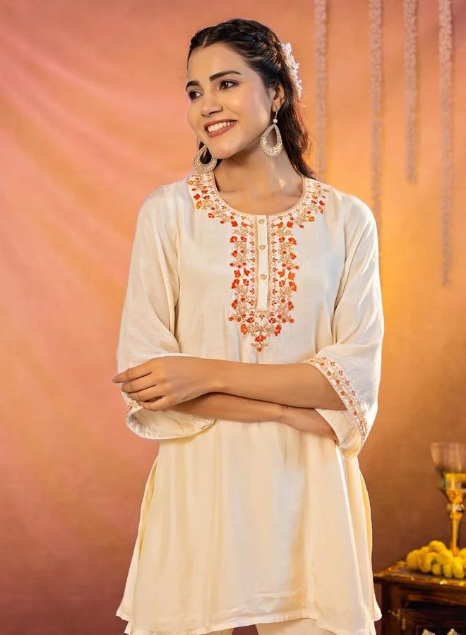 Kasya  Women Muslin Embroidered Kurta and Pants Co-Ords for Women | Best Price UAE