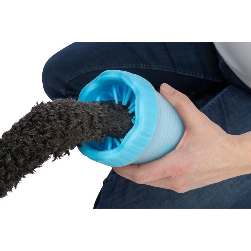 Trixie Portable Pet Paw Cleaner, Dog Foot Washing Cup : Gentle Silicone Bristles, Easy-to-Use, Keep Paws Clean and Healthy, Blue (M-L, 18 cm) - Image 5