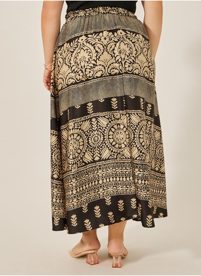 Styli Plus Size Printed S-Line Maxi Skirt with Elasticated Waistband  - Image 5