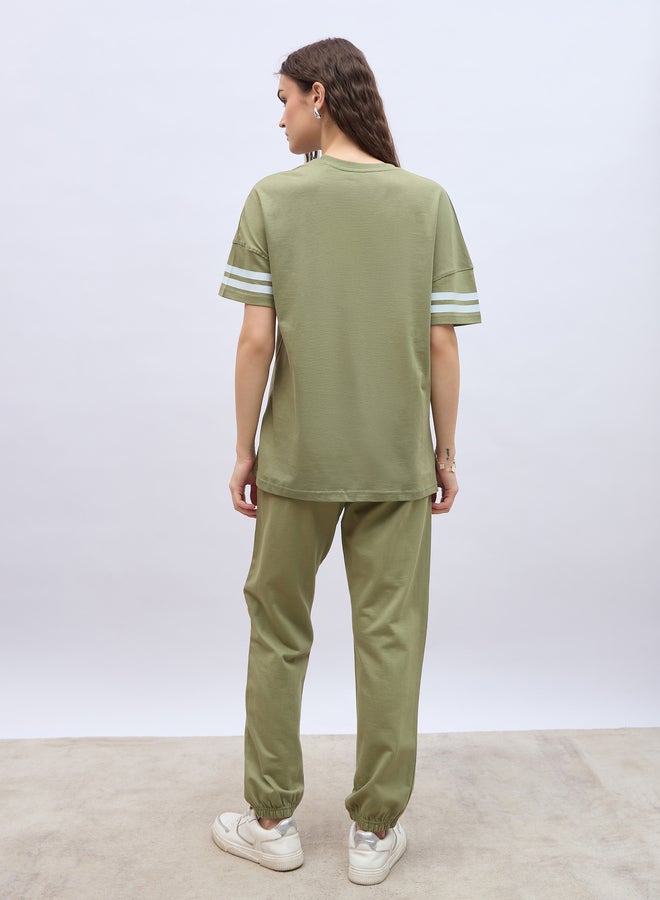 Styli Slogan Print Oversized T-Shirt and Joggers Co-Ords  - Image 5