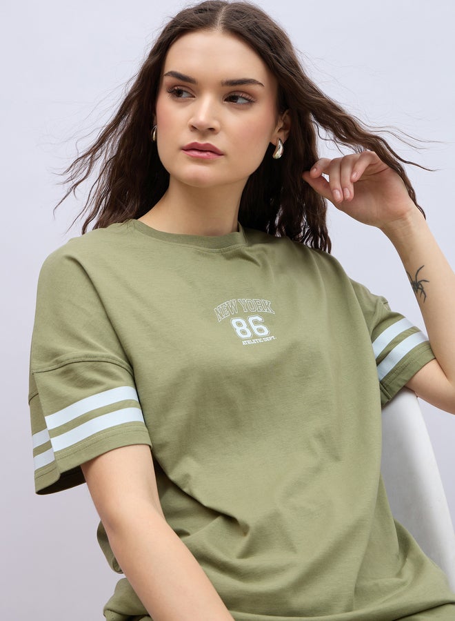 Styli Slogan Print Oversized T-Shirt and Joggers Co-Ords  - Image 4