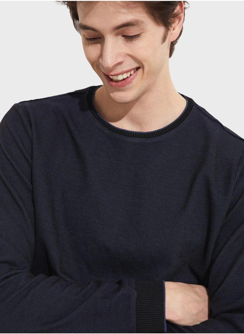 جون Essetial Textured Crew Neck Sweatshirt