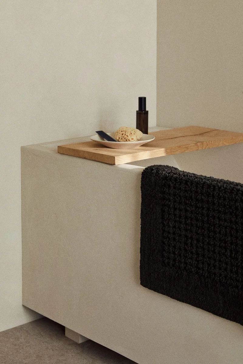 اتش اند ام سجادة حمام من القطن المعقود