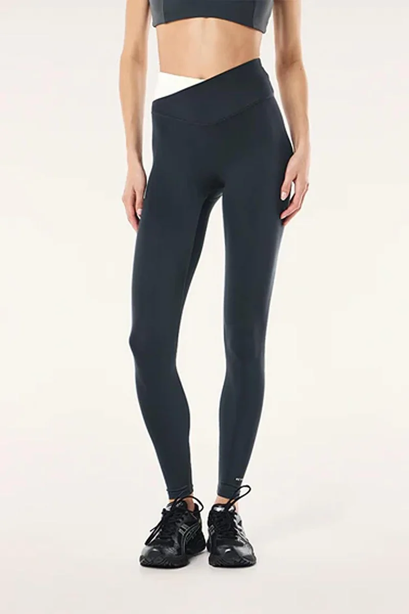 بي إي نيشن Sculpted Dark High-Rise Active Legging