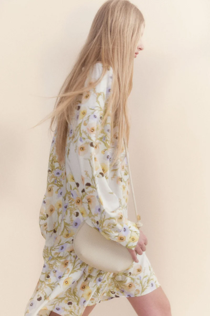 اتش اند ام فستان فيسكوز منقوش