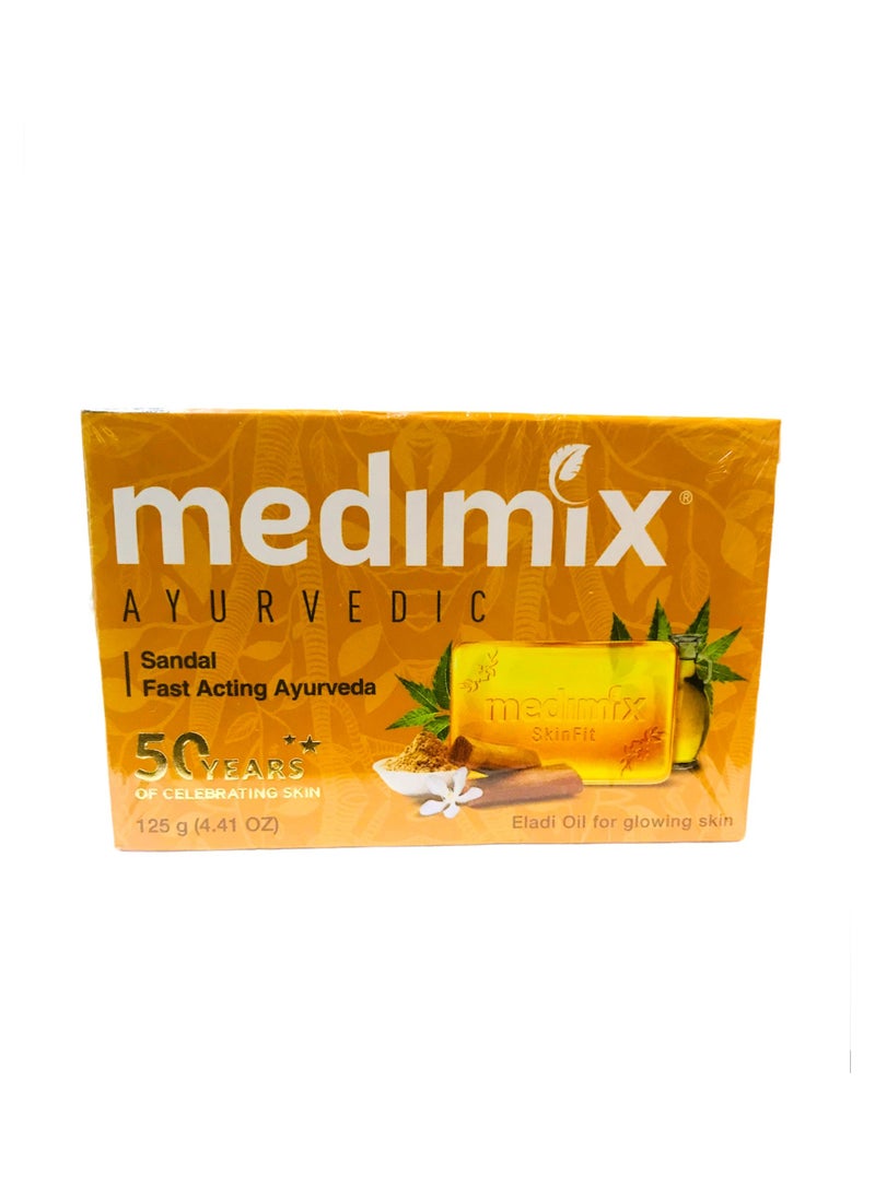 Medimix Ayurvedic Sandal with Eladi Oil Bath Soap 125gm x 5  - Image 3
