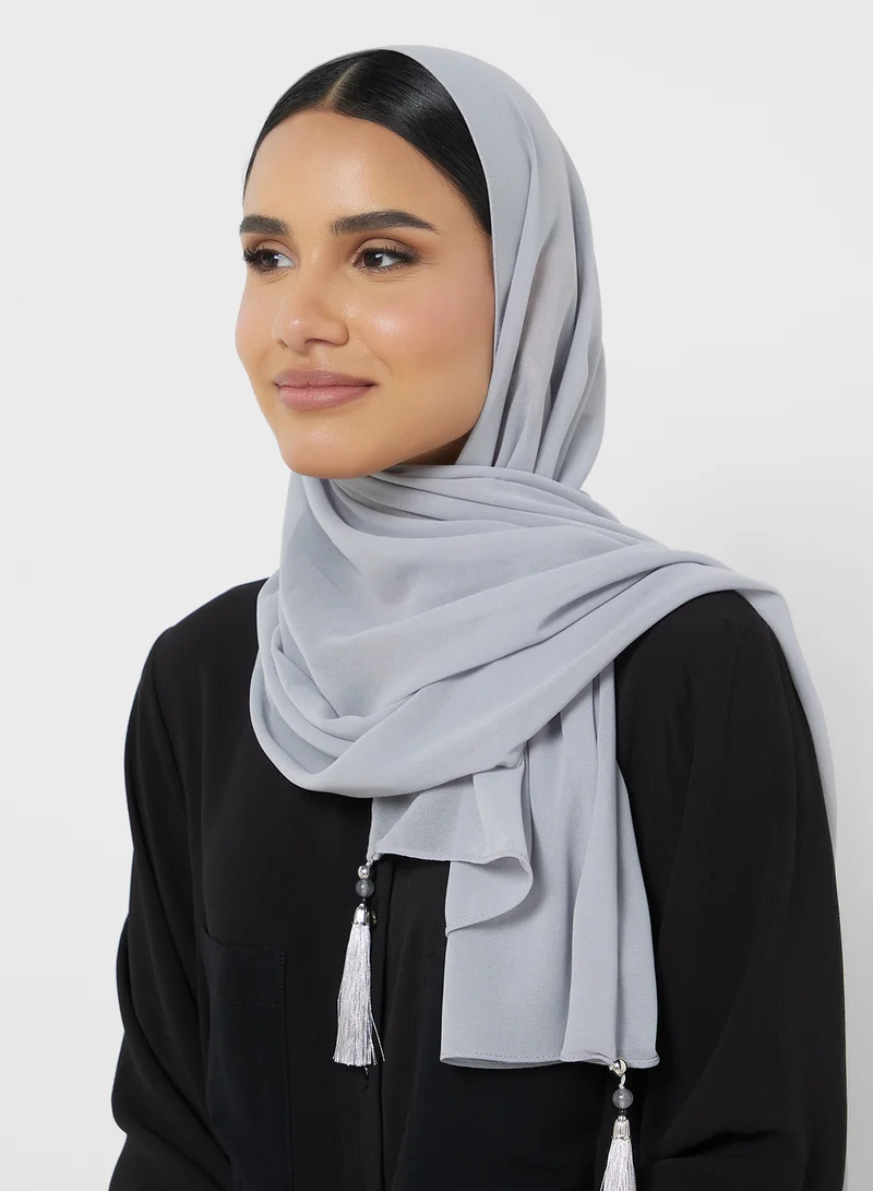 خزانة Beaded Tassel Detail Long Hijab Scarf