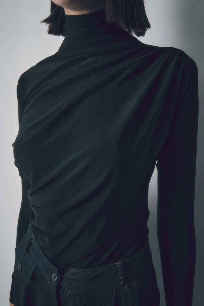 FullaModa Basic Side Pleated Blouse