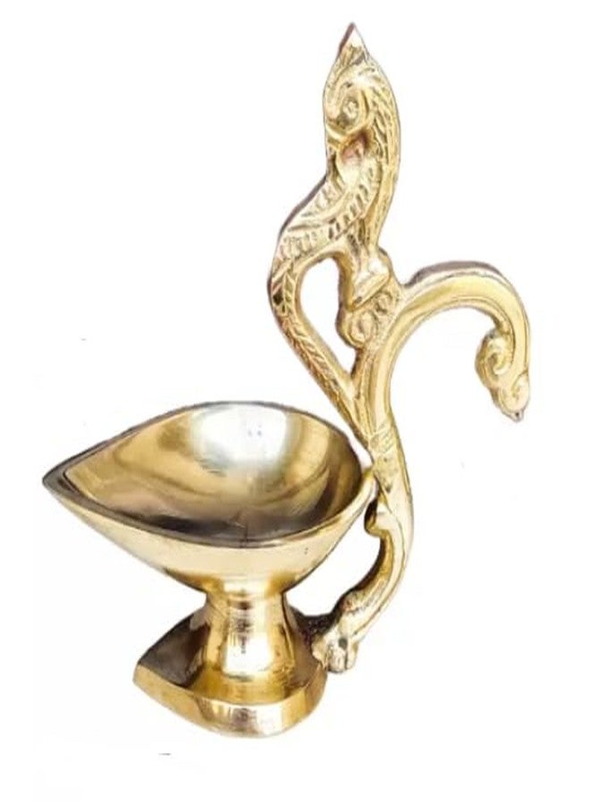 أديتري_كرييشن مصابيح زيتية نحاسية مزخرفة، مصابيح عبادة زيتية، مصابيح آرتي ديا بمقبض، مصابيح ديباك ديا ذهبية نحاسية، ديكورات هندية تقليدية للمهرجانات، قطع صغيرة لتزيين رأس السنة (الحجم: 3 بوصات) (ذهبي) (طاووس) - Image 1