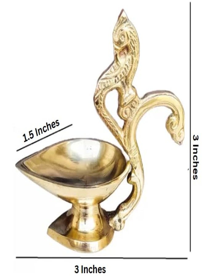 أديتري_كرييشن مصابيح زيتية نحاسية مزخرفة، مصابيح عبادة زيتية، مصابيح آرتي ديا بمقبض، مصابيح ديباك ديا ذهبية نحاسية، ديكورات هندية تقليدية للمهرجانات، قطع صغيرة لتزيين رأس السنة (الحجم: 3 بوصات) (ذهبي) (طاووس) - Image 2