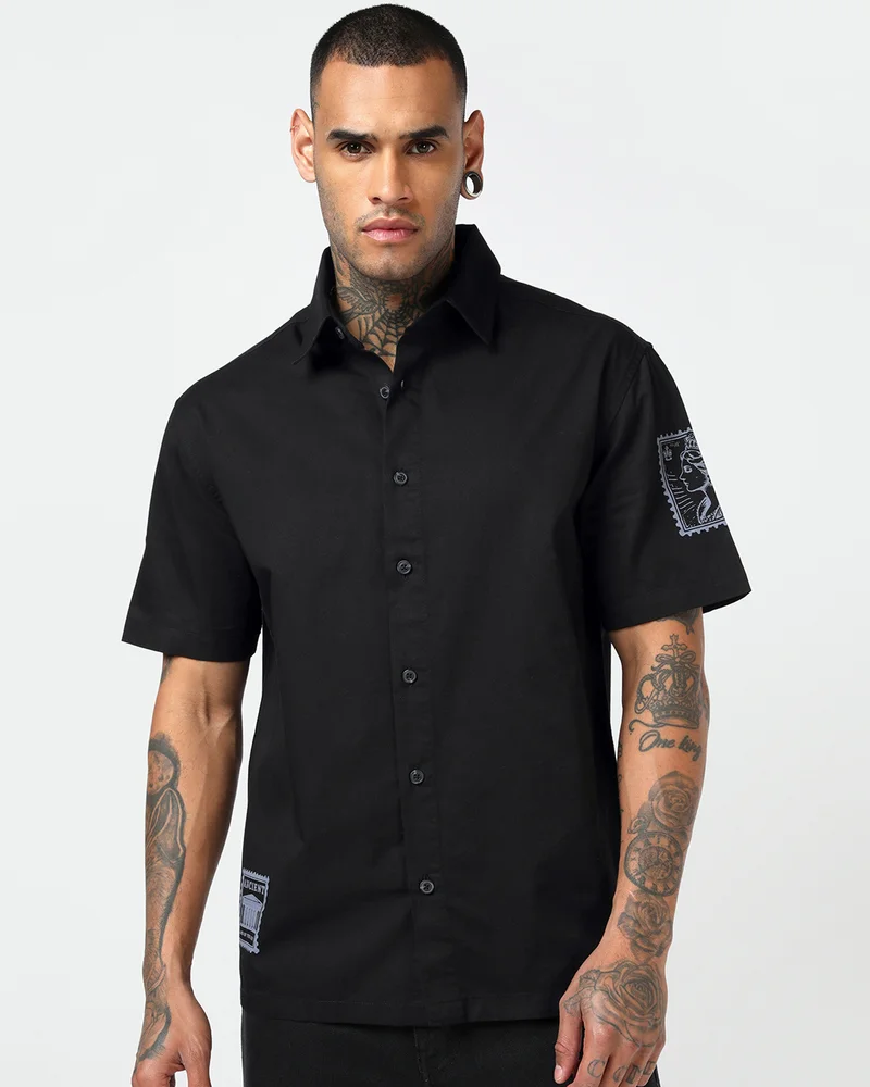 بيواكوف Men's Black Mysticism Graphic Printed Oversized Shirt