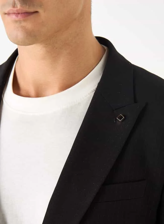 Iconic Iconic Solid Peak Lapel Blazer with Pocket