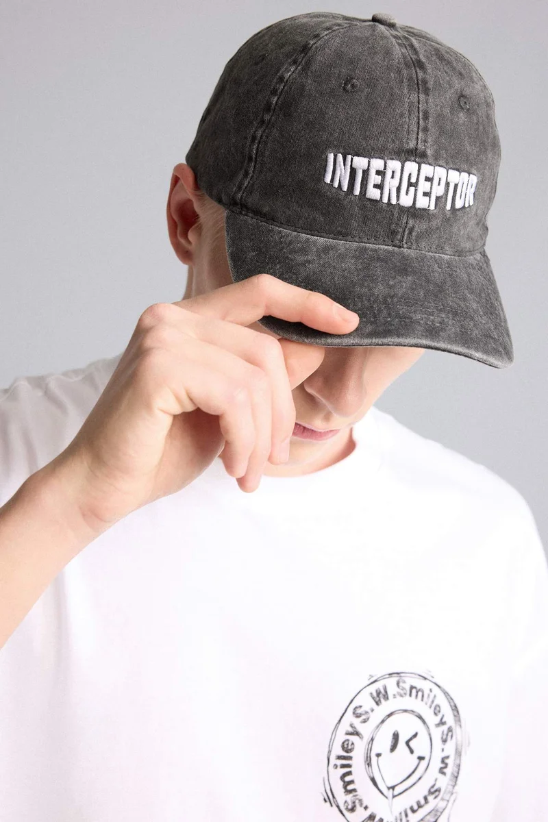 ديفاكتو Man Cotton Embroidered Hat
