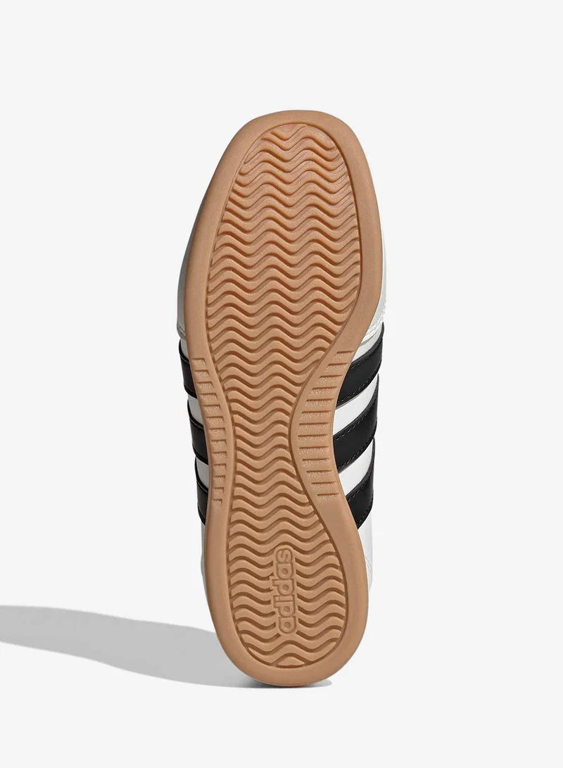 Adidas CWHITE/CBLACK/SILVMT Youth Barreda Mary Jane for Women | Best Price UAE