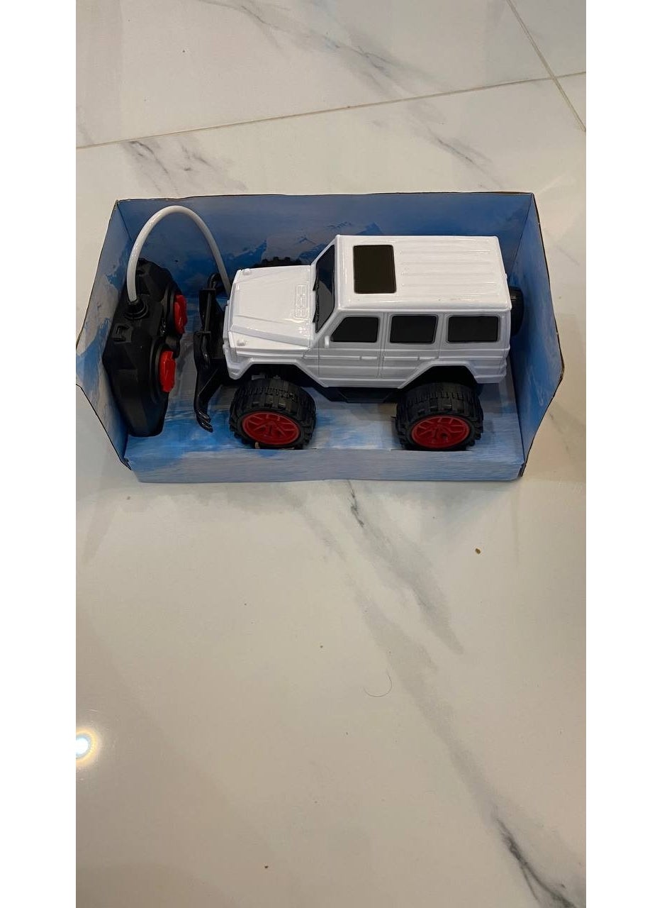 Remote Controlled Off Road Jeep Full Function Battery Operated Toy Car with Lights - pzsku/Z44E47A8758962A97AD83Z/45/_/1740644783/eea3d4c1-b8c7-42cf-a36a-a19210852d1d