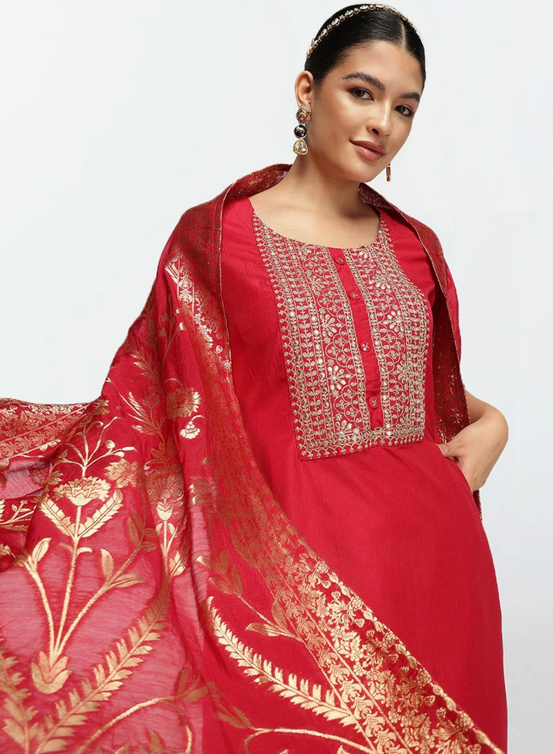 آي شين طقم تونيك نسائي طويل من مزيج الفيسكوز الأحمر مزين بكسرات أمامية بقصة مستقيمة