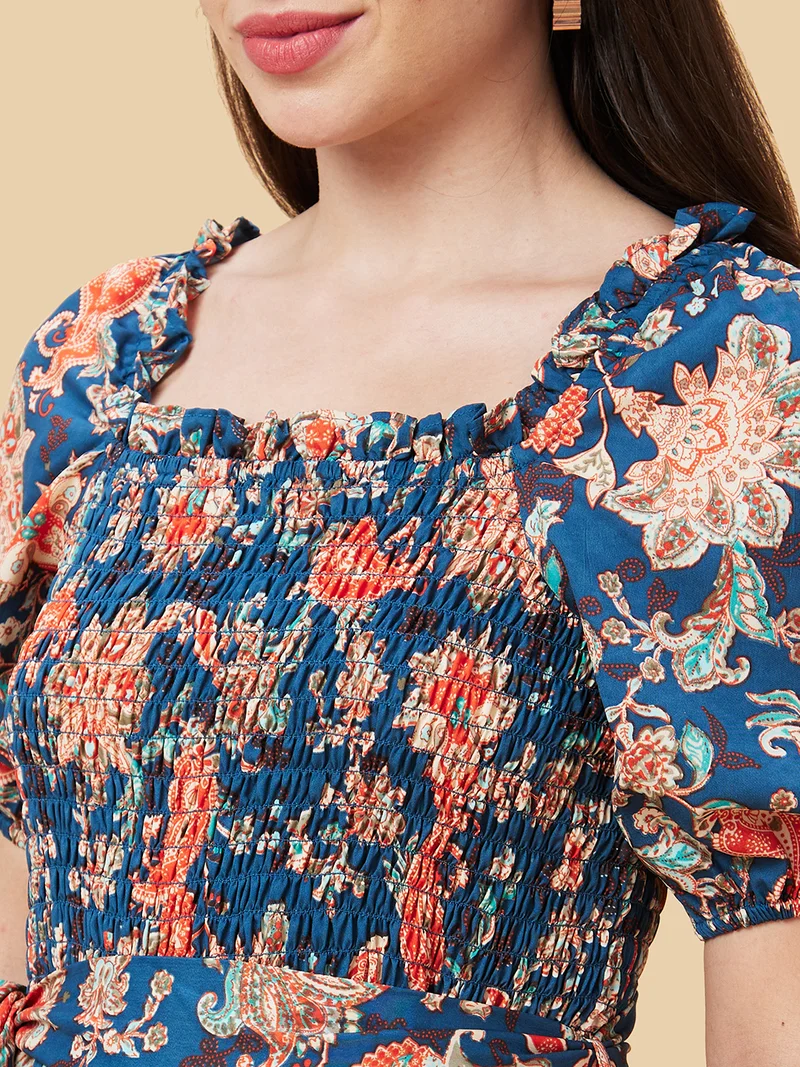 جلو باص Women Teal & Red Floral Printed Smocked Detailed Puff Sleeves Fit & Flare Dress